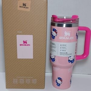 Stanley FlowState tumbler 40 oz